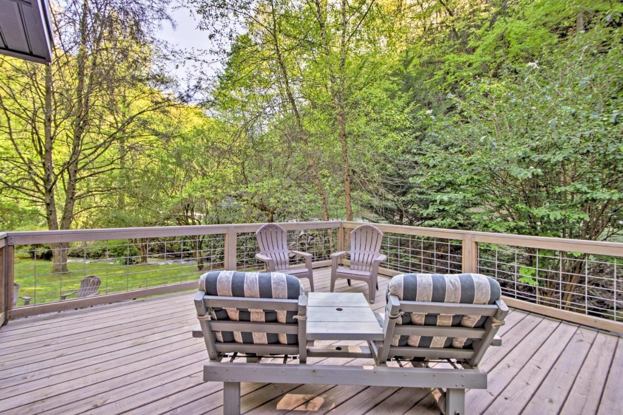 Bryson City Cabin With Fire Pit On Coopers Creek! Exterior photo